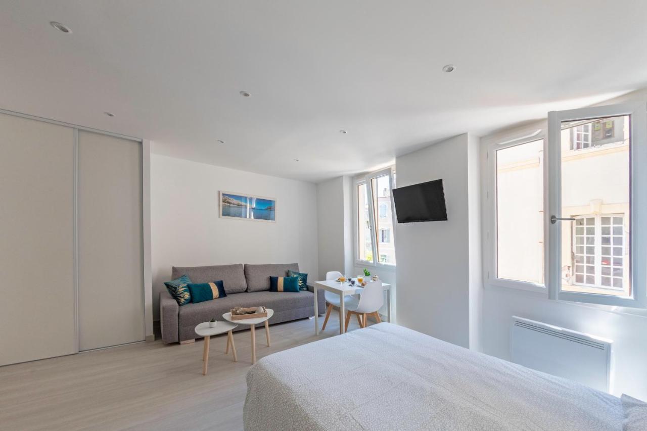 Studio Lumineux Place De Lenche Panier Marseille Exteriér fotografie